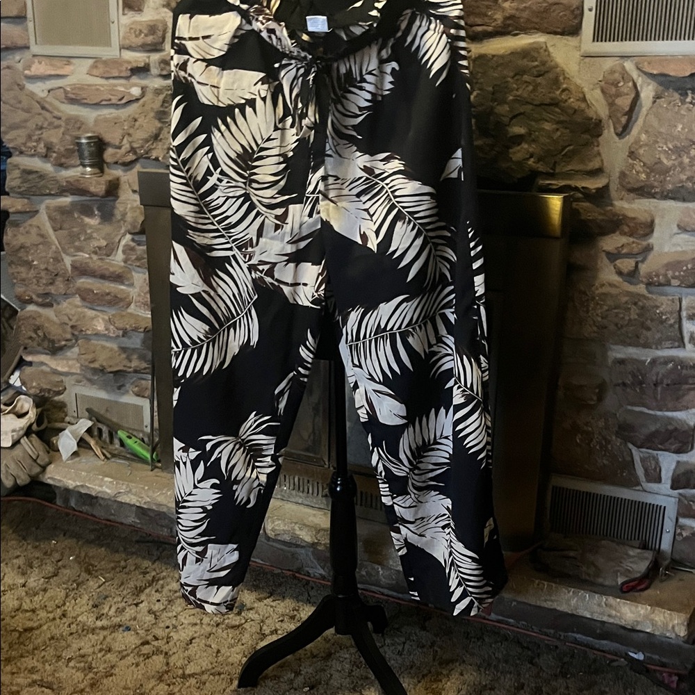 SHEIN Black and White Wide Leg Pants